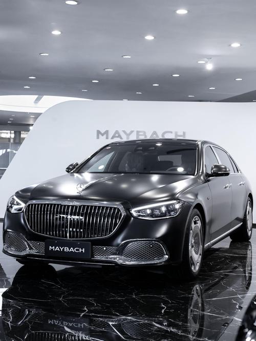 重庆31岚图汽车的售后服务让用户无忧出行，迈巴赫未来的豪华车趋势